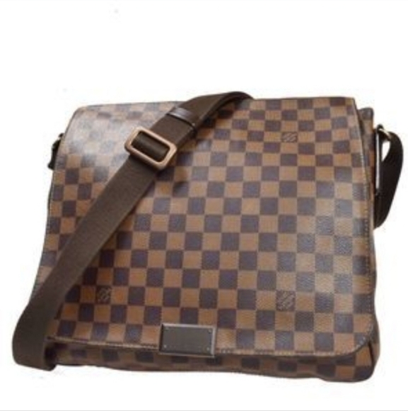 LOUIS VUITTON Paris Damier Ebene District PM Brown Leather Messenger Bag RARE - Picture 6 of 13
